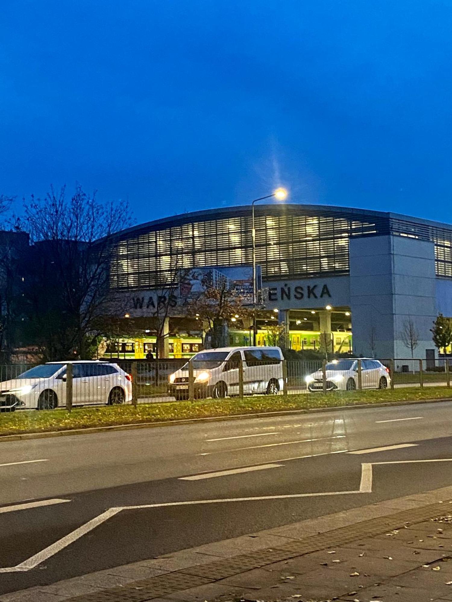 Zwykle Mieszkanie Na Wilenska, Trzy Przystanki Do Starego Miasta,Dwa Przystanki Do Szpitala Praskiego Warsaw Exterior photo